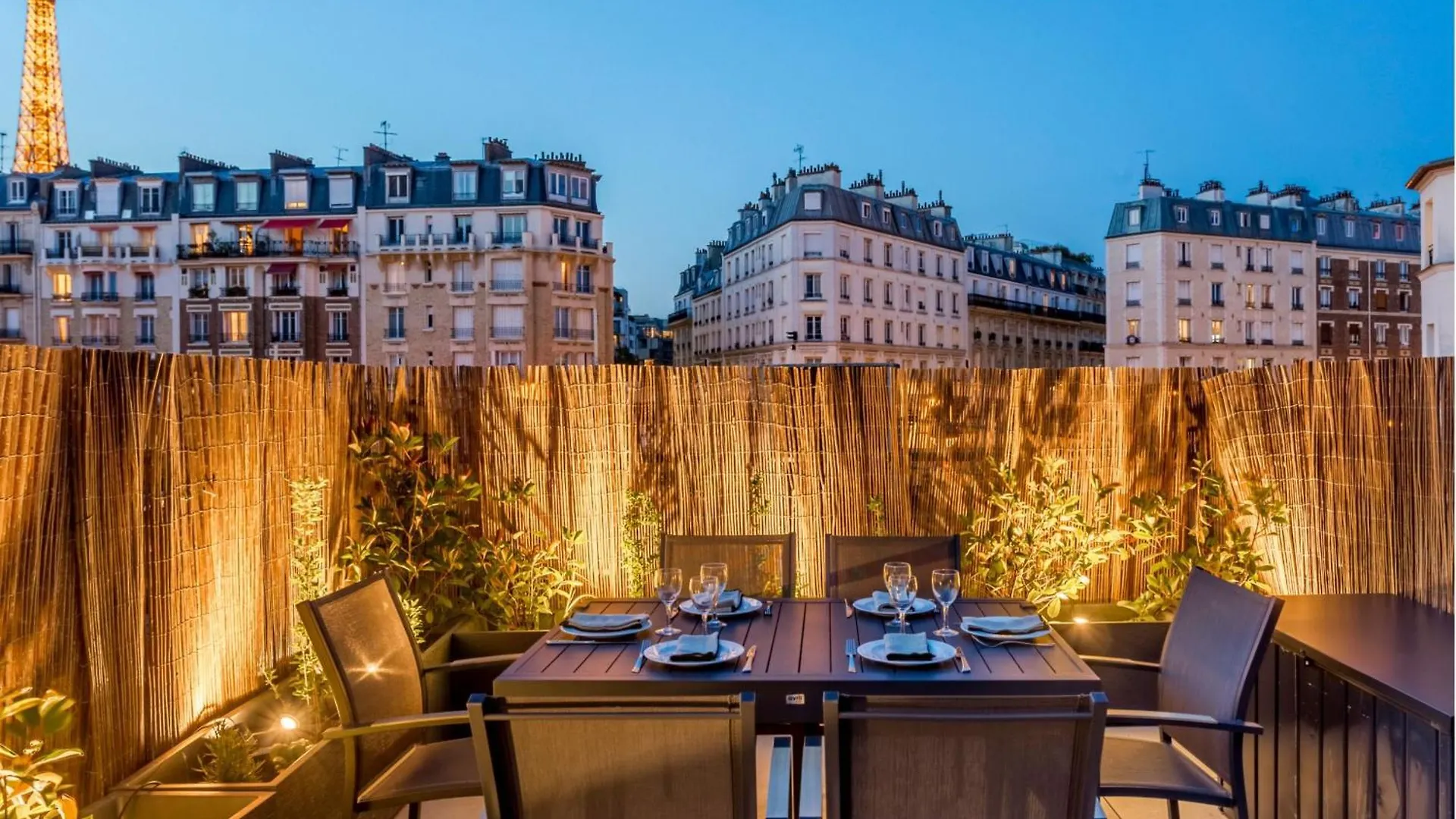 Merveil Luxury Suite - Eiffel Tower Terrasse Paris Apartment